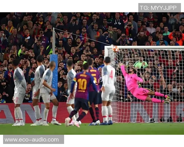 足球历史上任意球破门最多的球星是谁 揭秘他背后的训练与成就